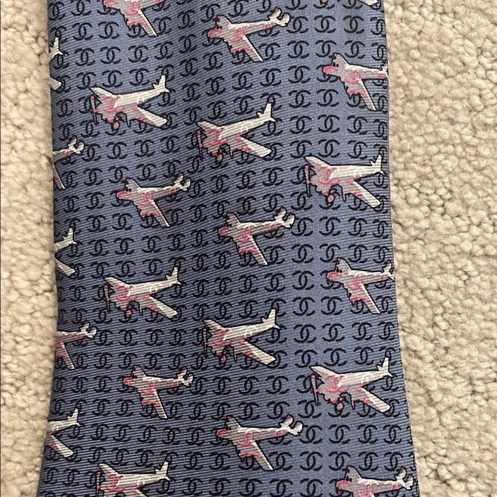 Chanel Men's Blue and Pink Patterned Tie - Picture 8 of 8